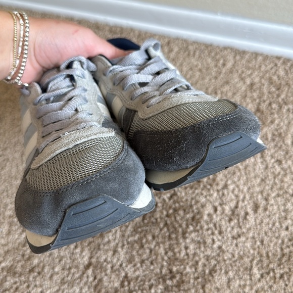 Gola Classics Men's Daytona Sneakers Light Grey/Storm/Off White - Picture 4 of 9